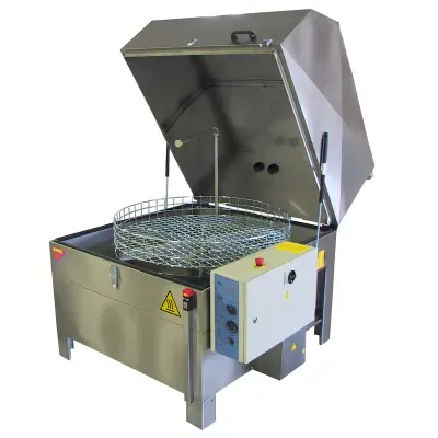 P 60 / P 80 – masini semiautomate de spalat piese